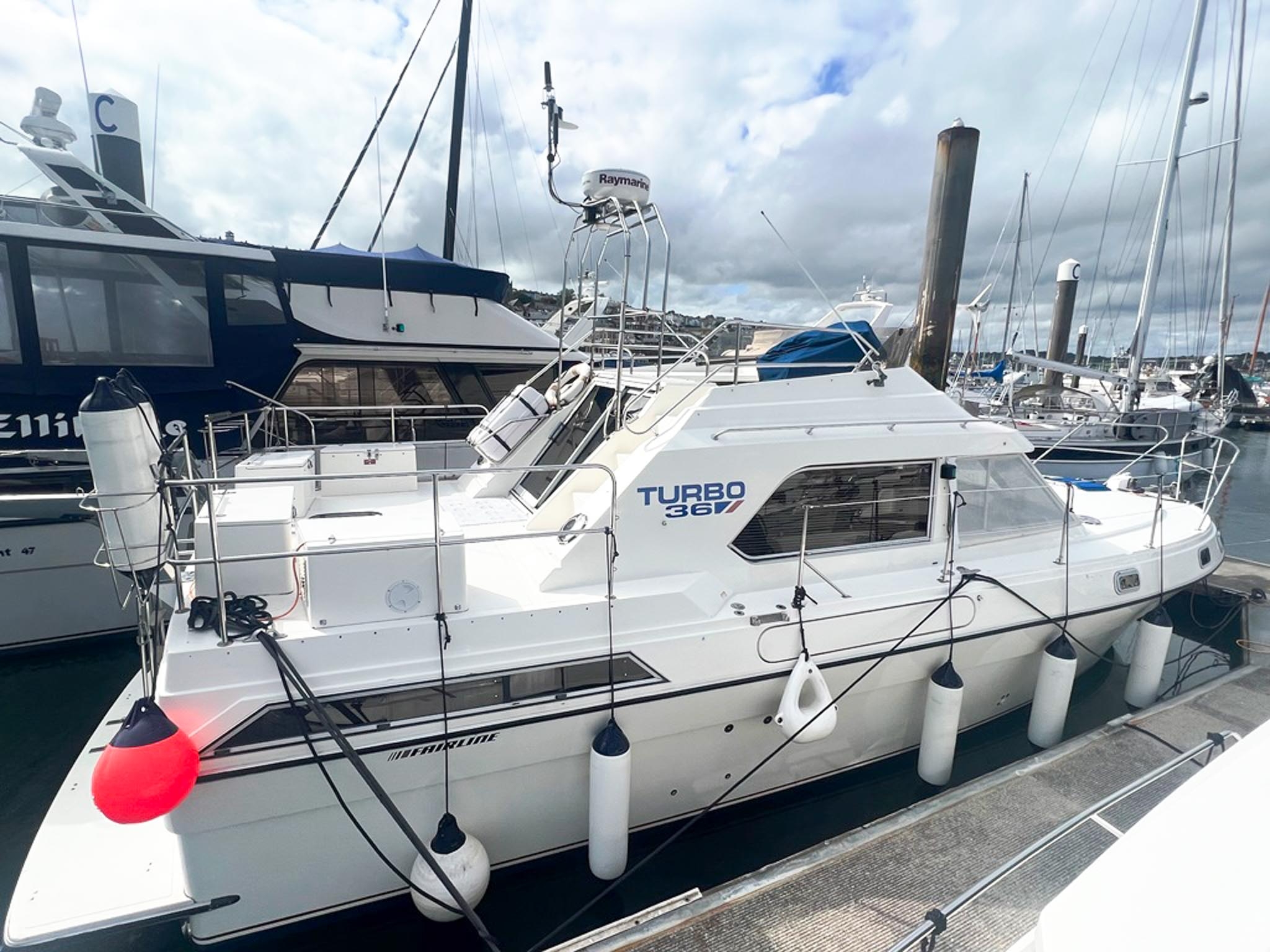 Fairline 36 Turbo Red EnsignRed Ensign