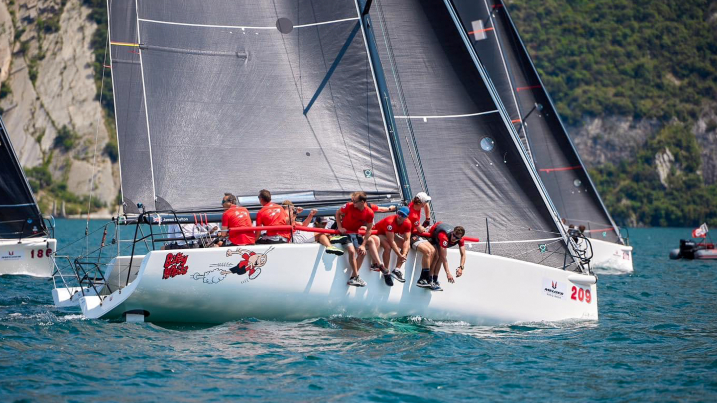 Melges 32
